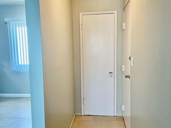 Entry with hall closet, 3' X 3'