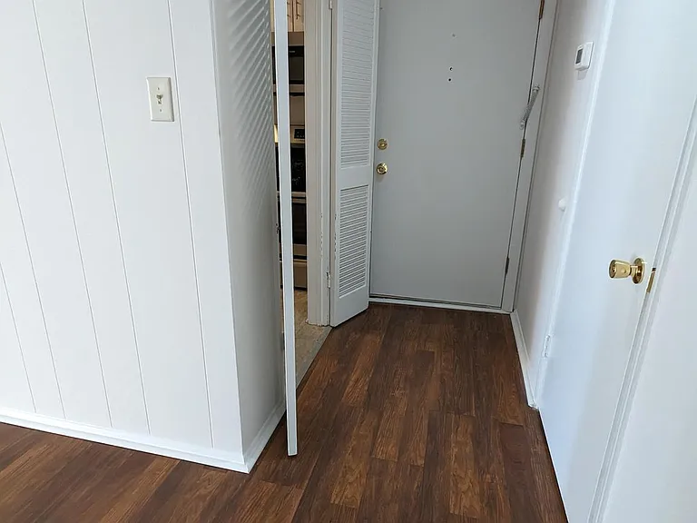 7145 Donnell Pl #D3 — Photo 7