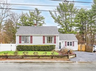 182 Pond St, Rockland, MA 02370