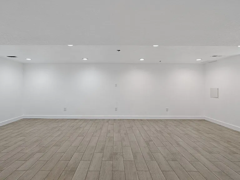14420 E Wellesley Ave — Photo 21