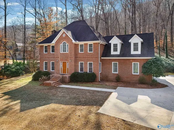 3315 Wyeth Dr, Guntersville, AL 35976