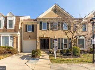 10135 Crestberry Pl, Bethesda, MD 20817