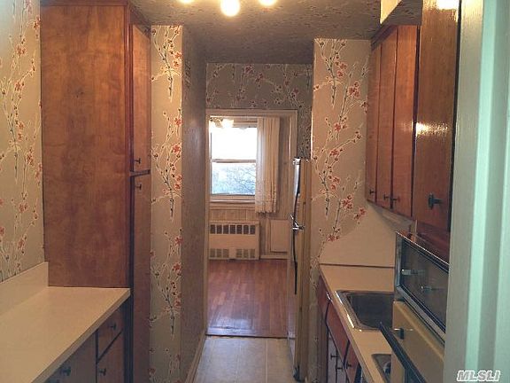 3rd image of 8935 155th Ave APT 5B