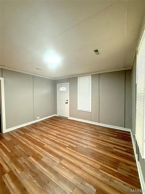 2 bed, 1.0 bath, 854 sqft, $1,100 — Photo 3