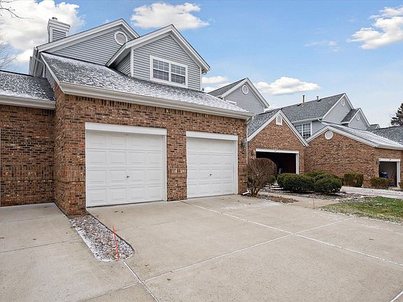 3rd image of 4467 Hillside Ct
