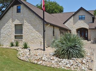77 Brookhollow Dr, Wimberley, TX 78676