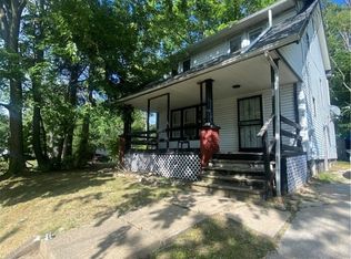 891 Mercer Ave, Akron, OH 44320