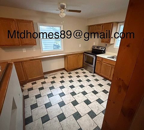 3rd image of 5043 Forest Rd