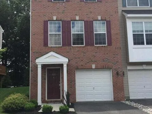 225 Chickadee Court, Freehold, NJ 07728