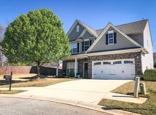 114 Circle Grove Ct, Greer, SC 29650