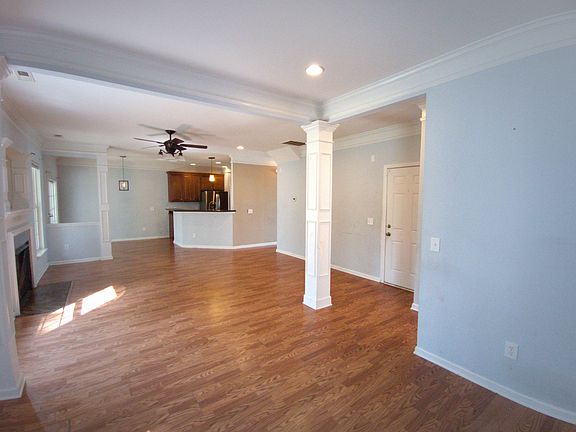 5th image of 5004 Blair Rd