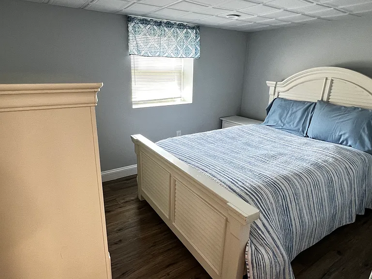 340 Old Mill Ln — Photo 12