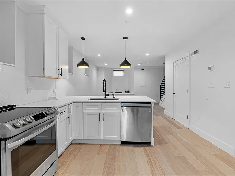 143 Trenton St #1 — Photo 6