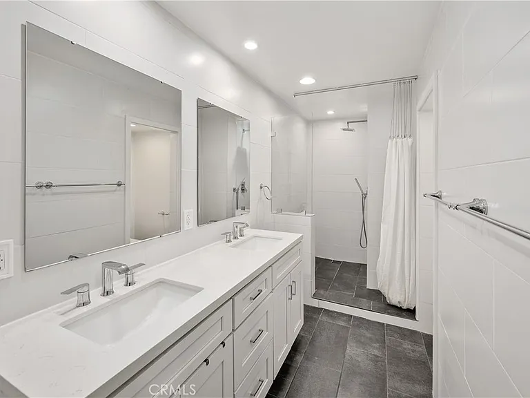 532 N Rossmore Ave #107 — Photo 10