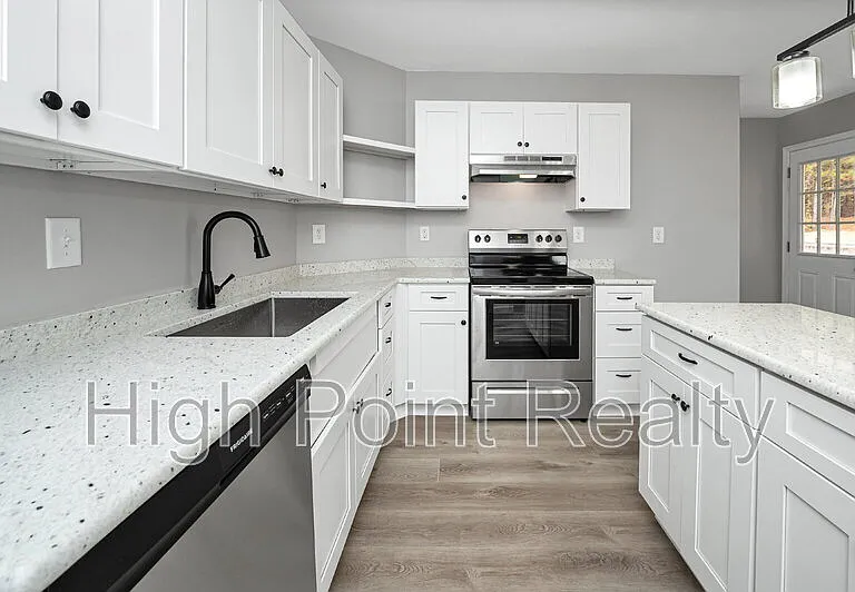 85 Smith Glen Dr — Photo 34