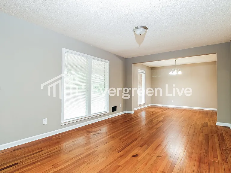 4707 Misty Vale Ln — Photo 13