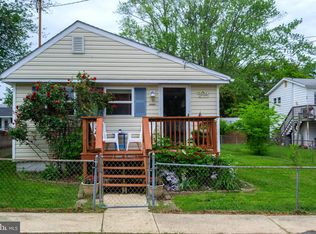 3724 27th St, Chesapeake Beach, MD 20732