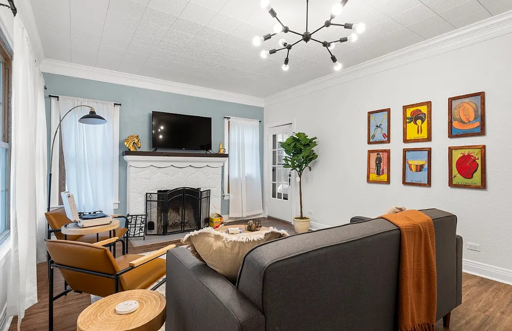 3 bed, $4,680 — Photo 3