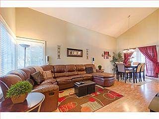 3rd image of 101 Pauline Dr