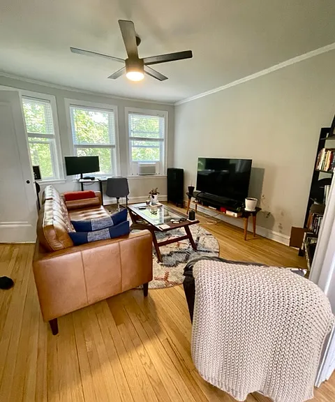 4858 N Hermitage Ave #2C — Photo 2