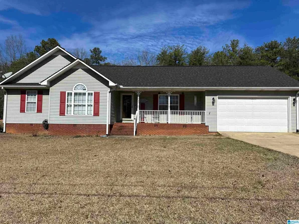 600 Southmoor Cir, Oxford, AL 36203