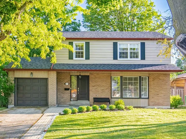 29 Appleby Dr, Brampton, ON L6T 2S7