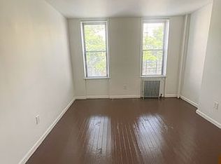 1922 Linden St APT 2R, Ridgewood, NY 11385