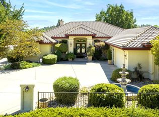 942 Saint Andrews Dr, Valley Springs, CA