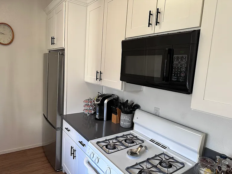 12001 Goshen Ave #302 — Photo 4