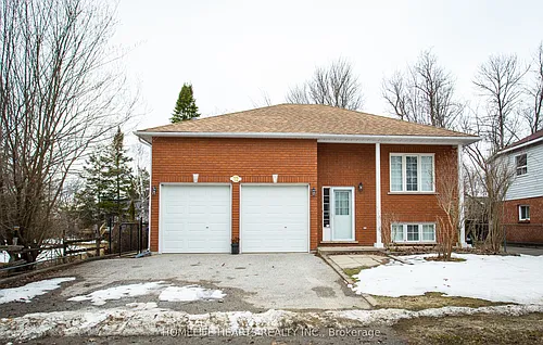72 Forest Ave N Photo 1