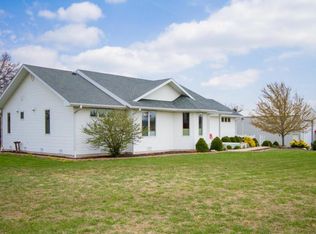 1195 Century Farm Rd, Rogersville, MO 65742