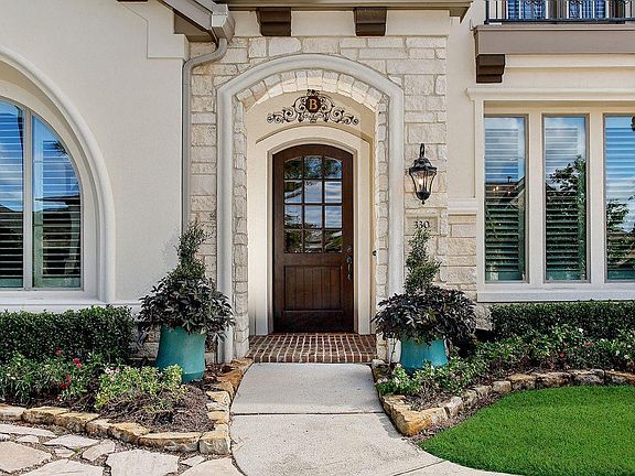 2nd image of 330 Mill Creek Rd