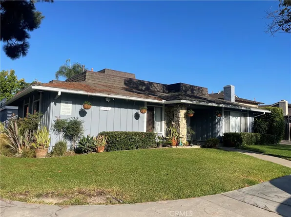 3626 S Marine St, Santa Ana, CA 92704