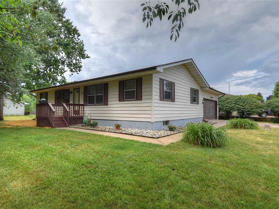 1st image of 53095 Lily Creek Dr
