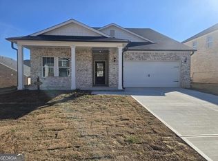 7758 Plymouth Dr, Fairburn, GA 30213