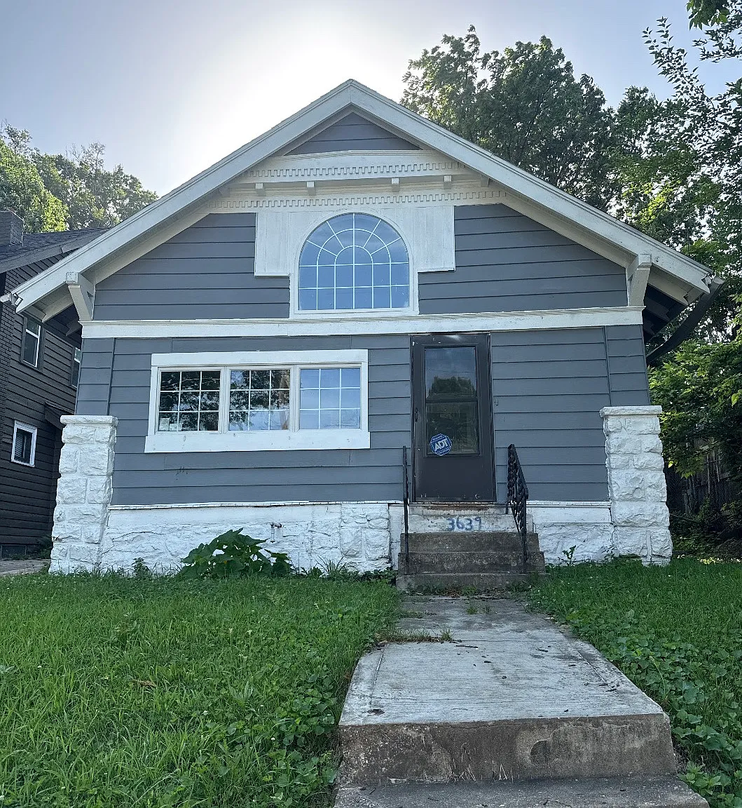 4 bed, 1850 sqft, $1,700 — Photo 1