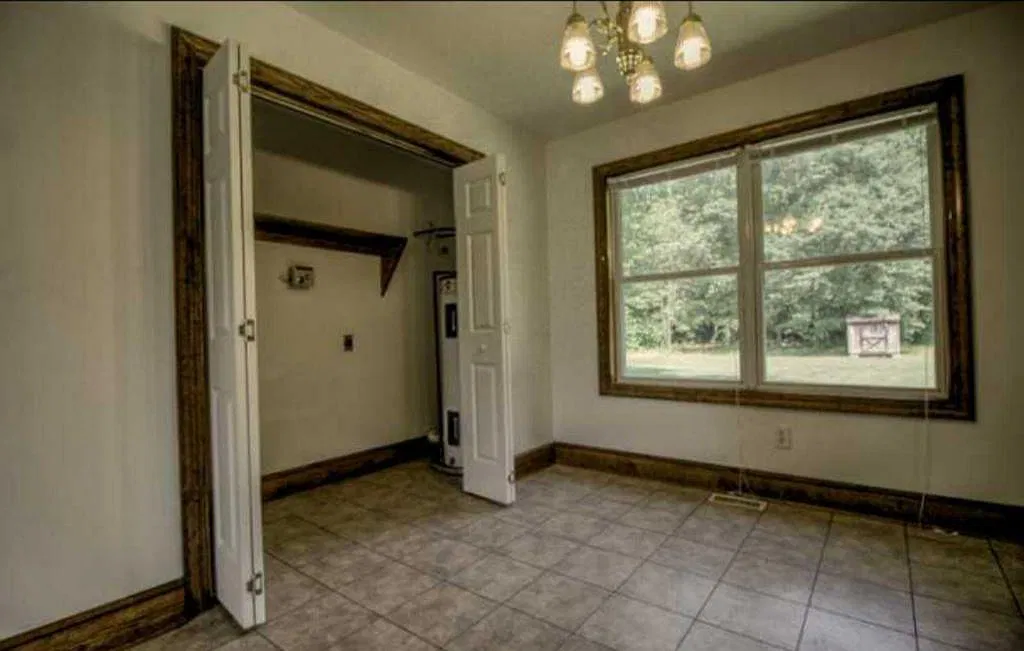3 bed, 1421 sqft, $2,000 — Photo 4