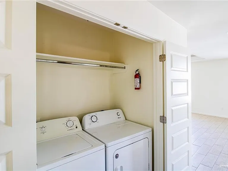 2118 Taxco Ct #2 — Photo 10