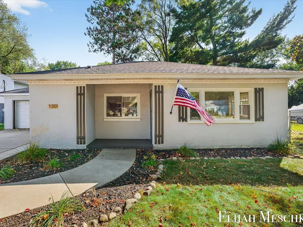 130 Fontenelle St SE, Grand Rapids, MI 49548