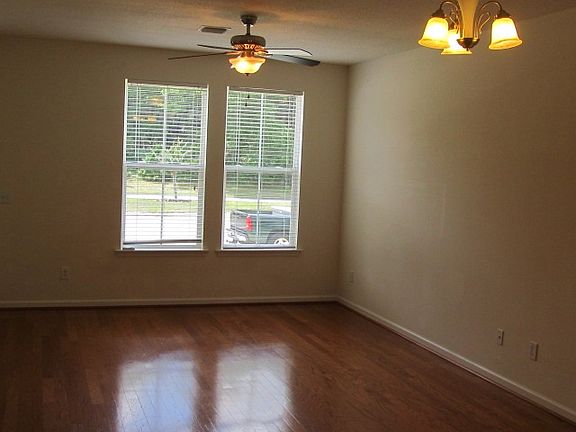 4th image of 3914 Shumard Oak Blvd