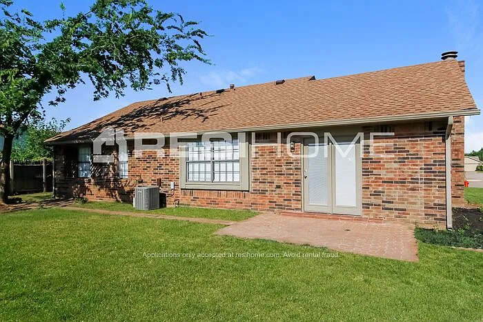 16420 Del Mar Dr — Photo 12
