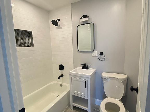 4th image of 8635 78th St Floor 2
