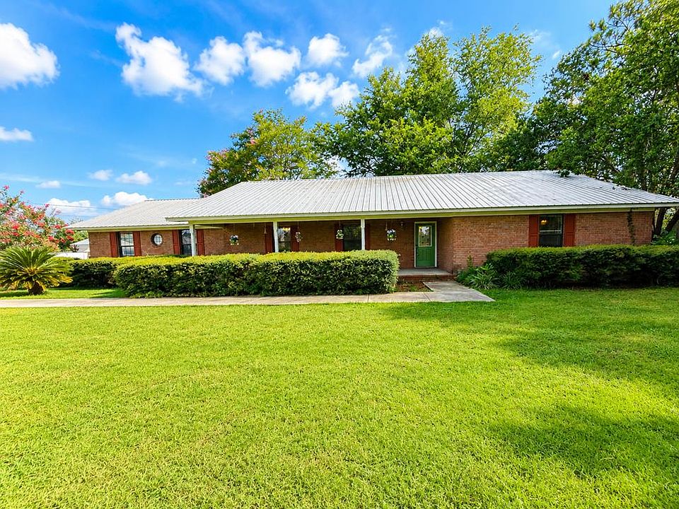 1st image of 71 Gladiator Rd