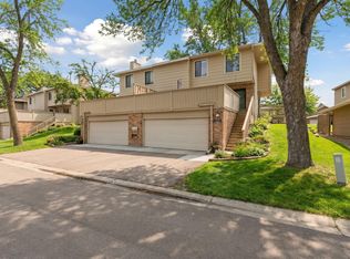 2115 Marquis Rd, Golden Valley, MN 55427