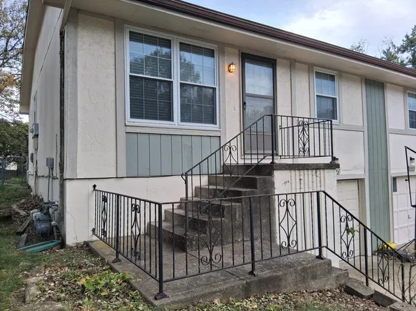 7709 NW 79th Pl, Kansas City, MO 64152