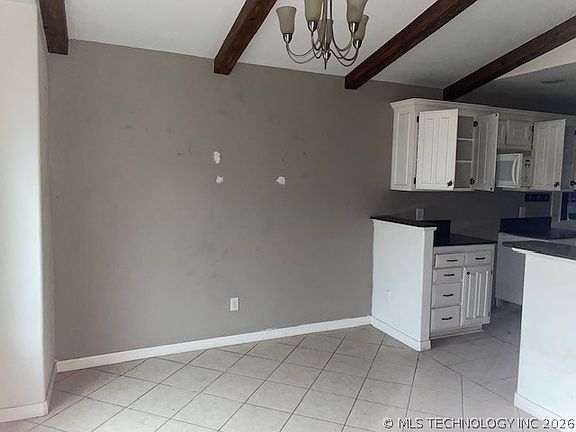 5th image of 4314 W Broadway St