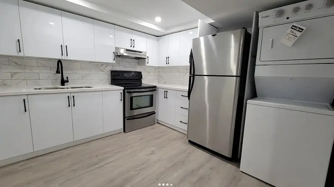 Building Photo - 73 Barrington Dr #2