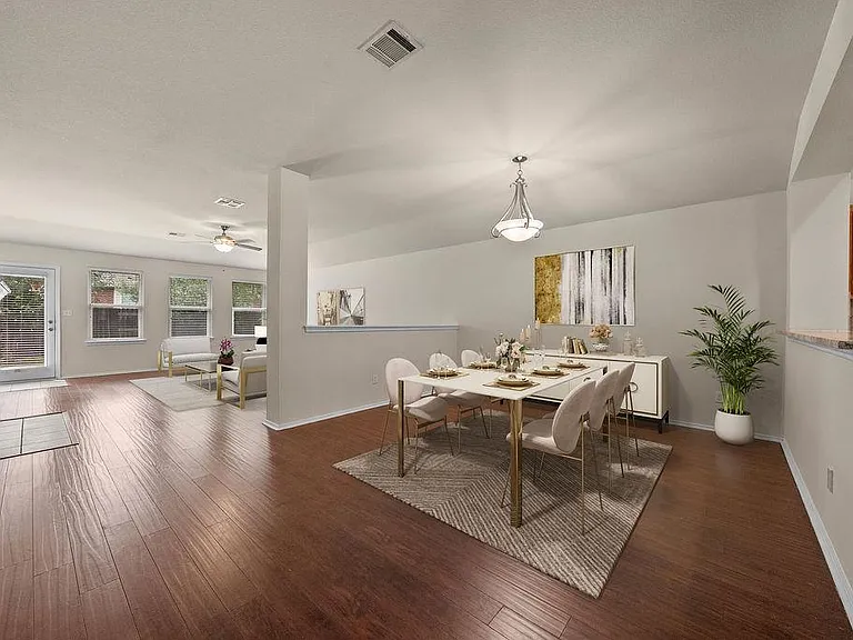 9424 Castle Pines Dr — Photo 10