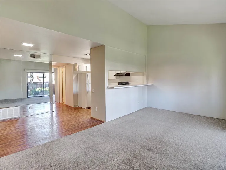 291 E Mel Ave #253 — Photo 1
