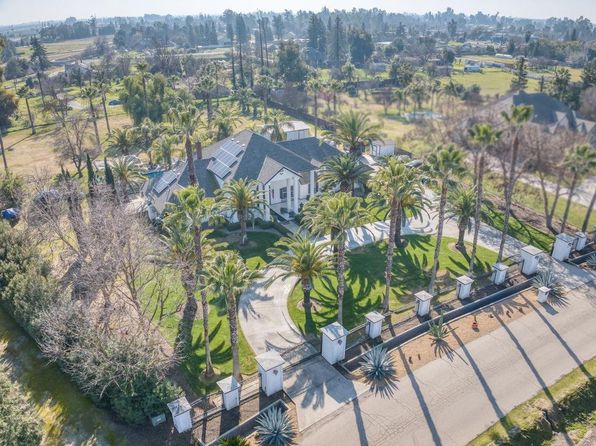 7207 E Bremer Ave, Fresno, CA 93737